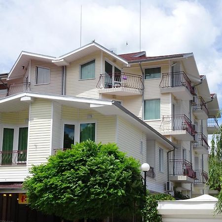 Hotel Niko Kranevo Buitenkant foto