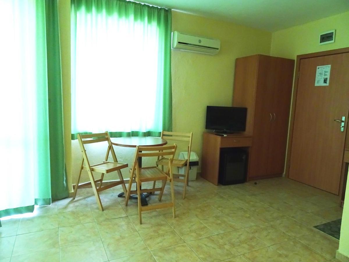 Hotel Niko Kranevo Buitenkant foto