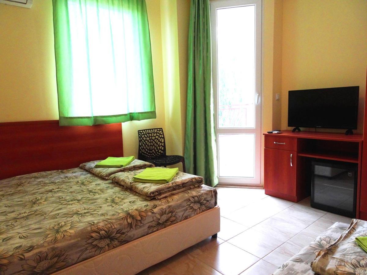 Hotel Niko Kranevo Buitenkant foto