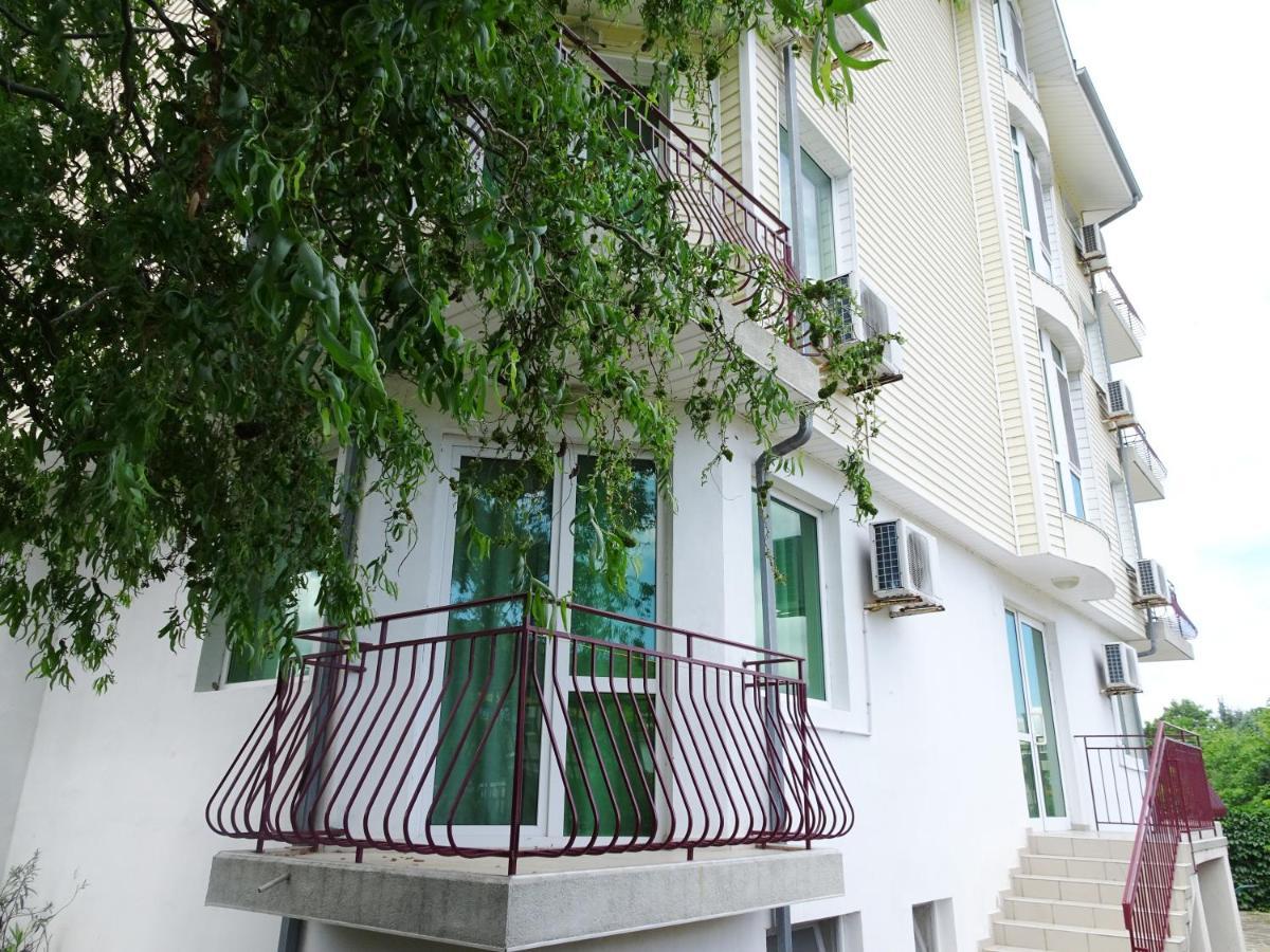 Hotel Niko Kranevo Buitenkant foto