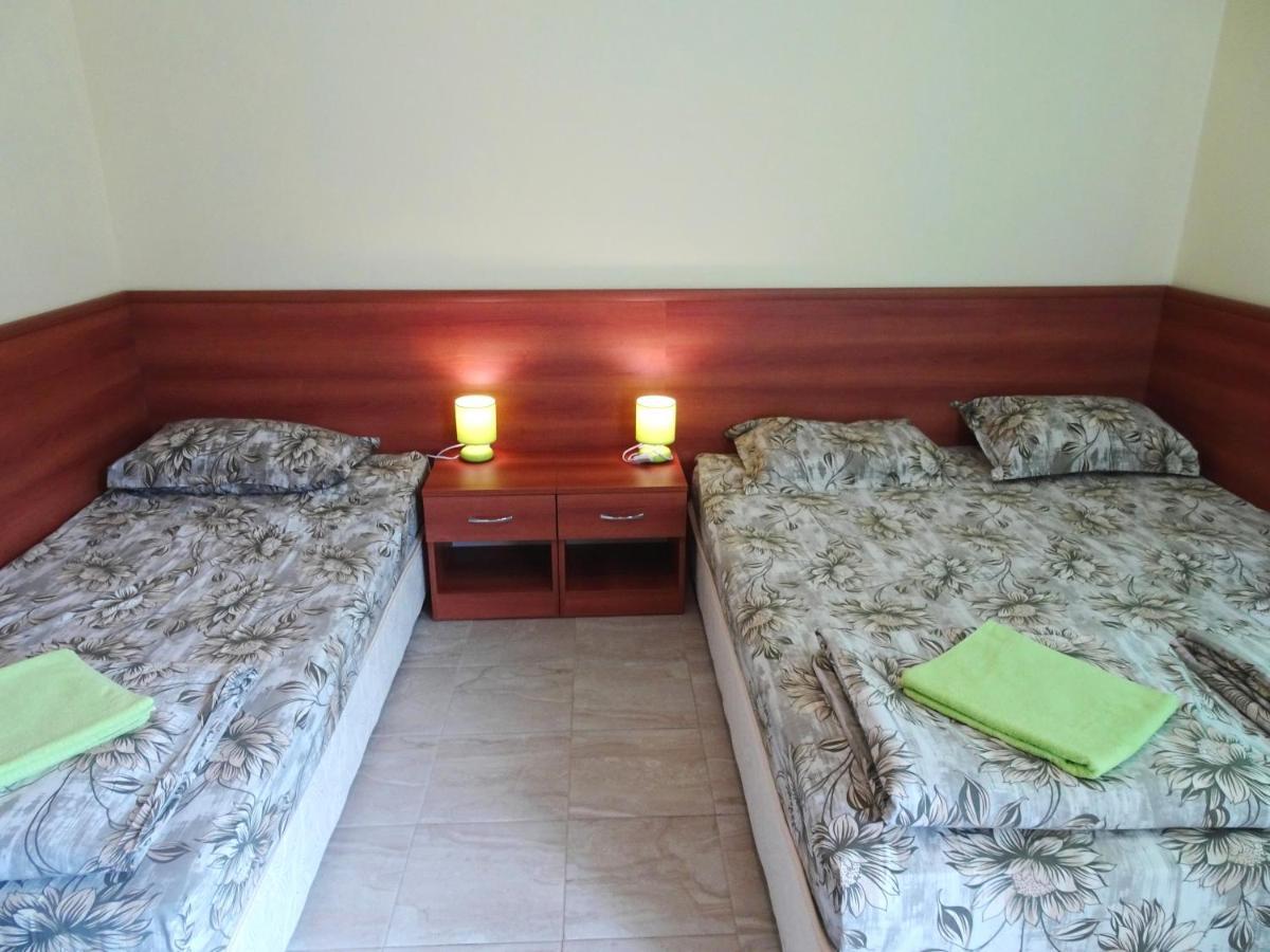 Hotel Niko Kranevo Buitenkant foto