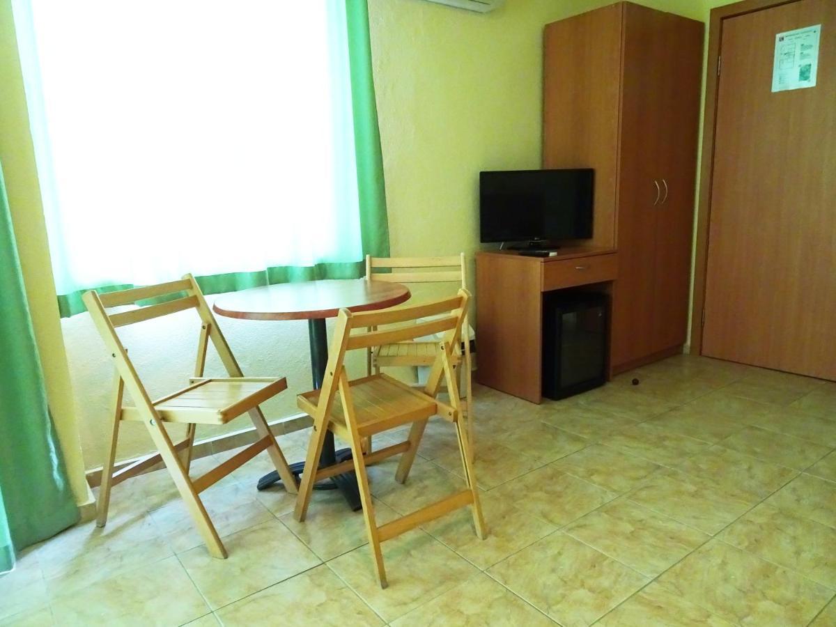 Hotel Niko Kranevo Buitenkant foto
