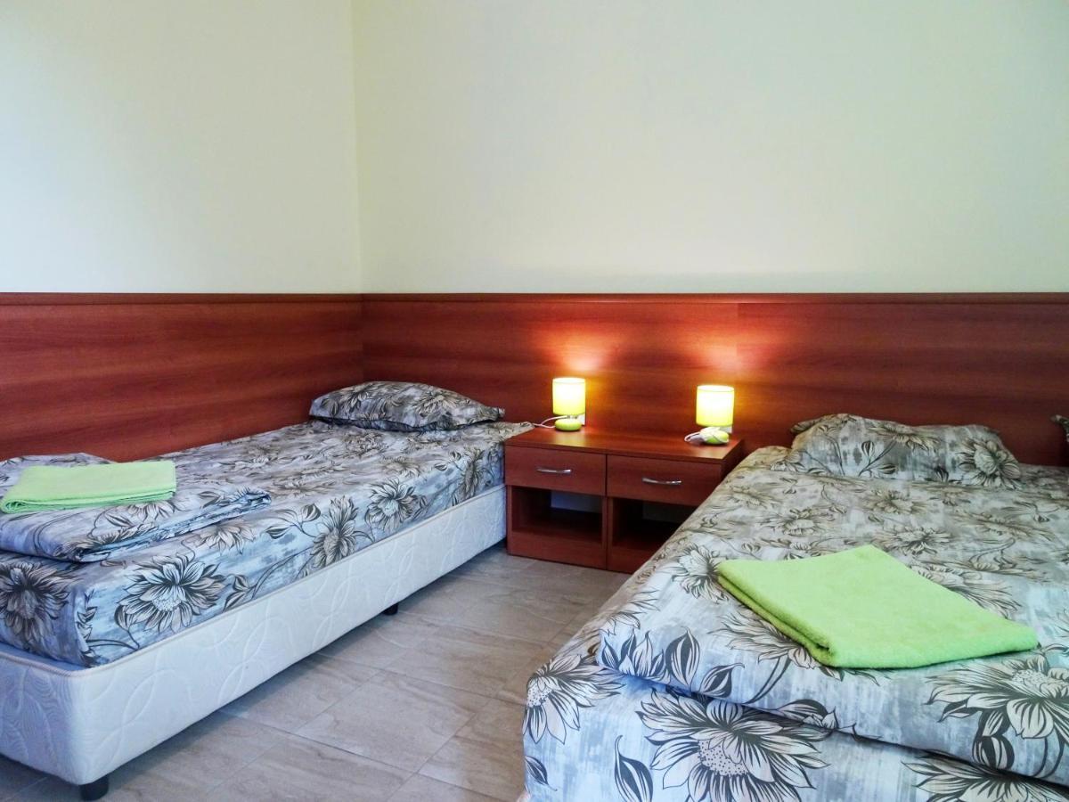 Hotel Niko Kranevo Buitenkant foto