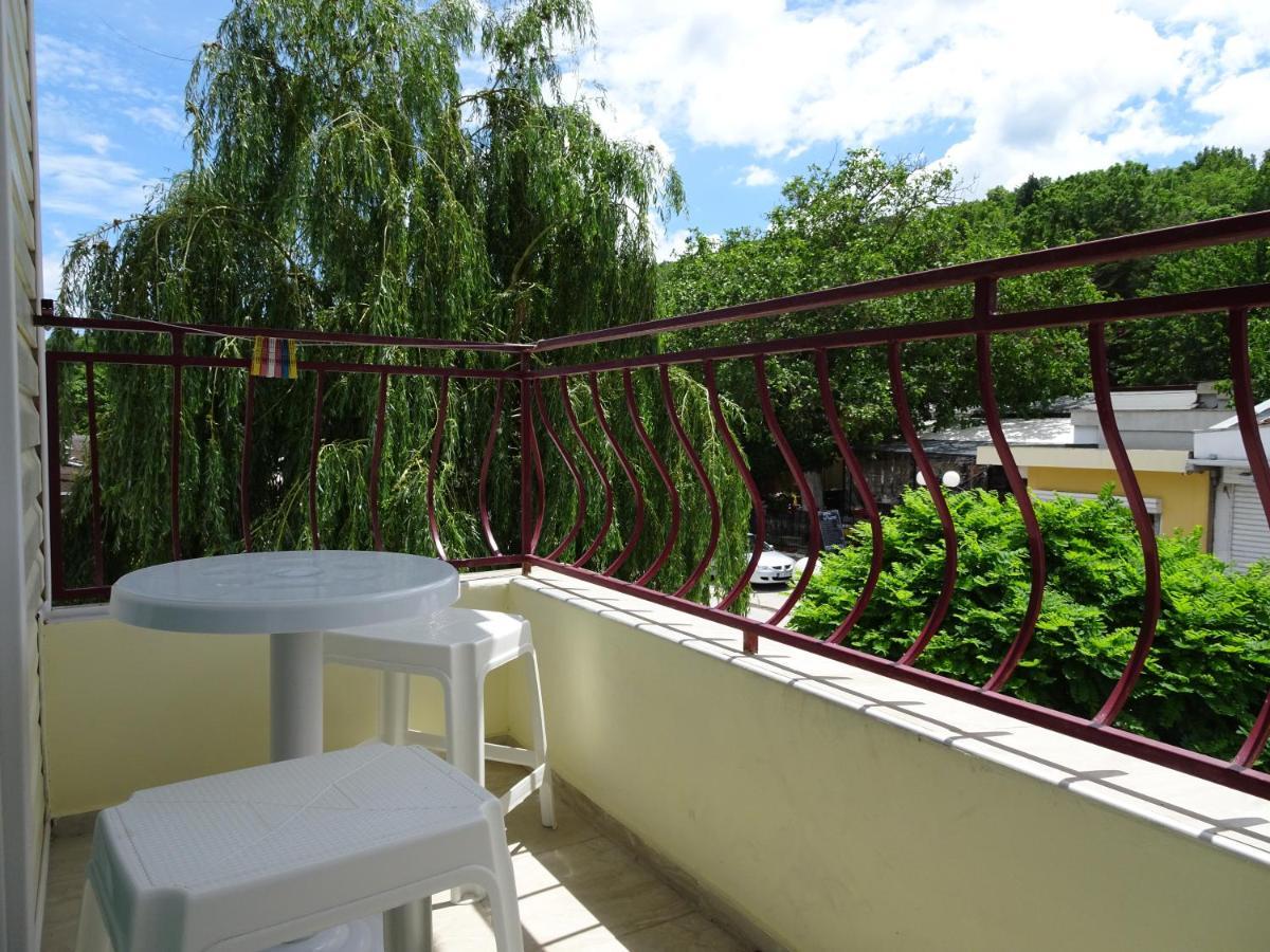 Hotel Niko Kranevo Buitenkant foto